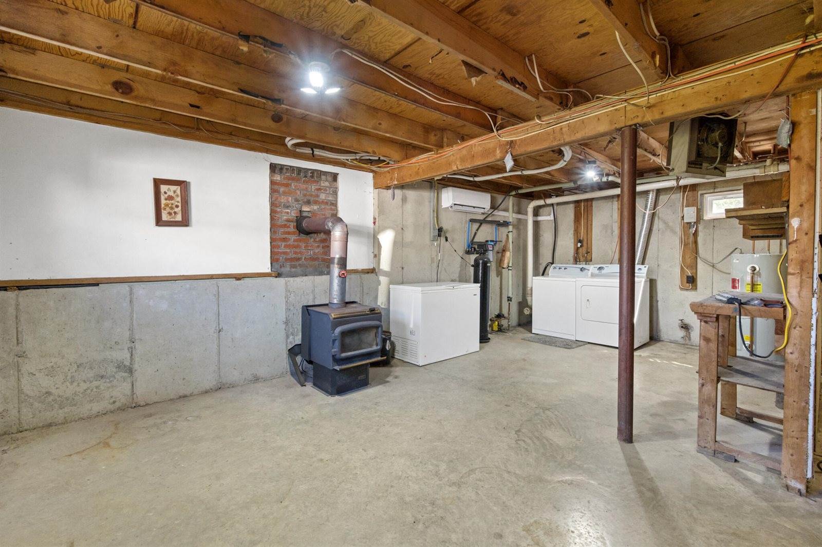 135 Williams Road, Newport, ME 04953