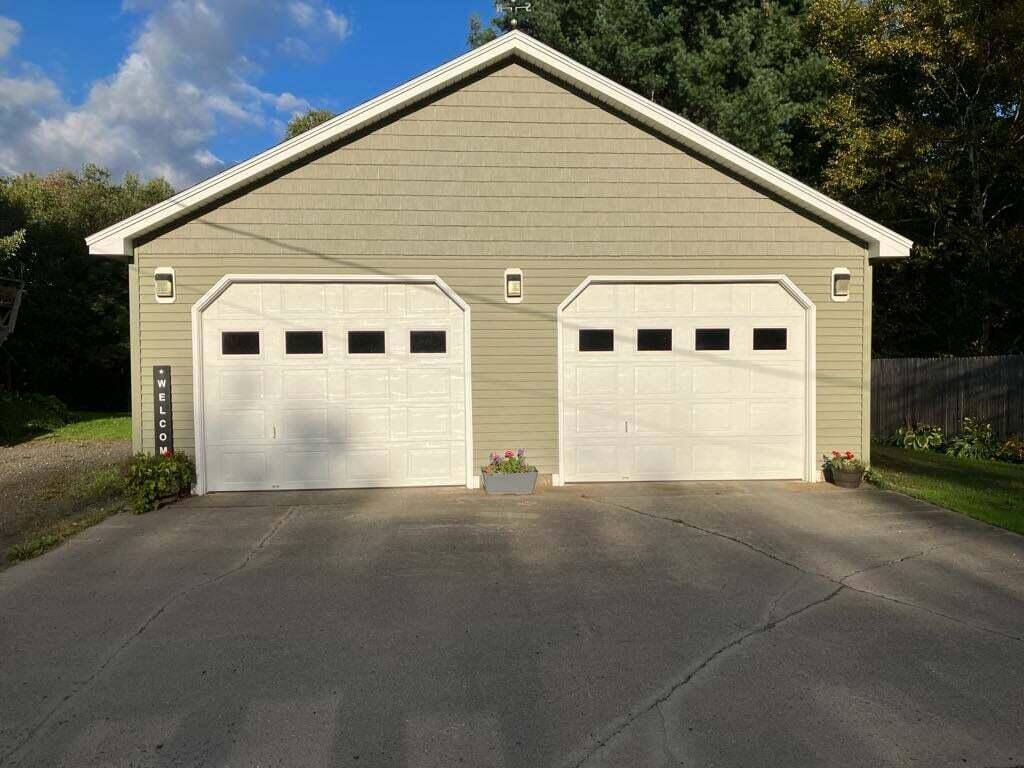 135 Williams Road, Newport, ME 04953