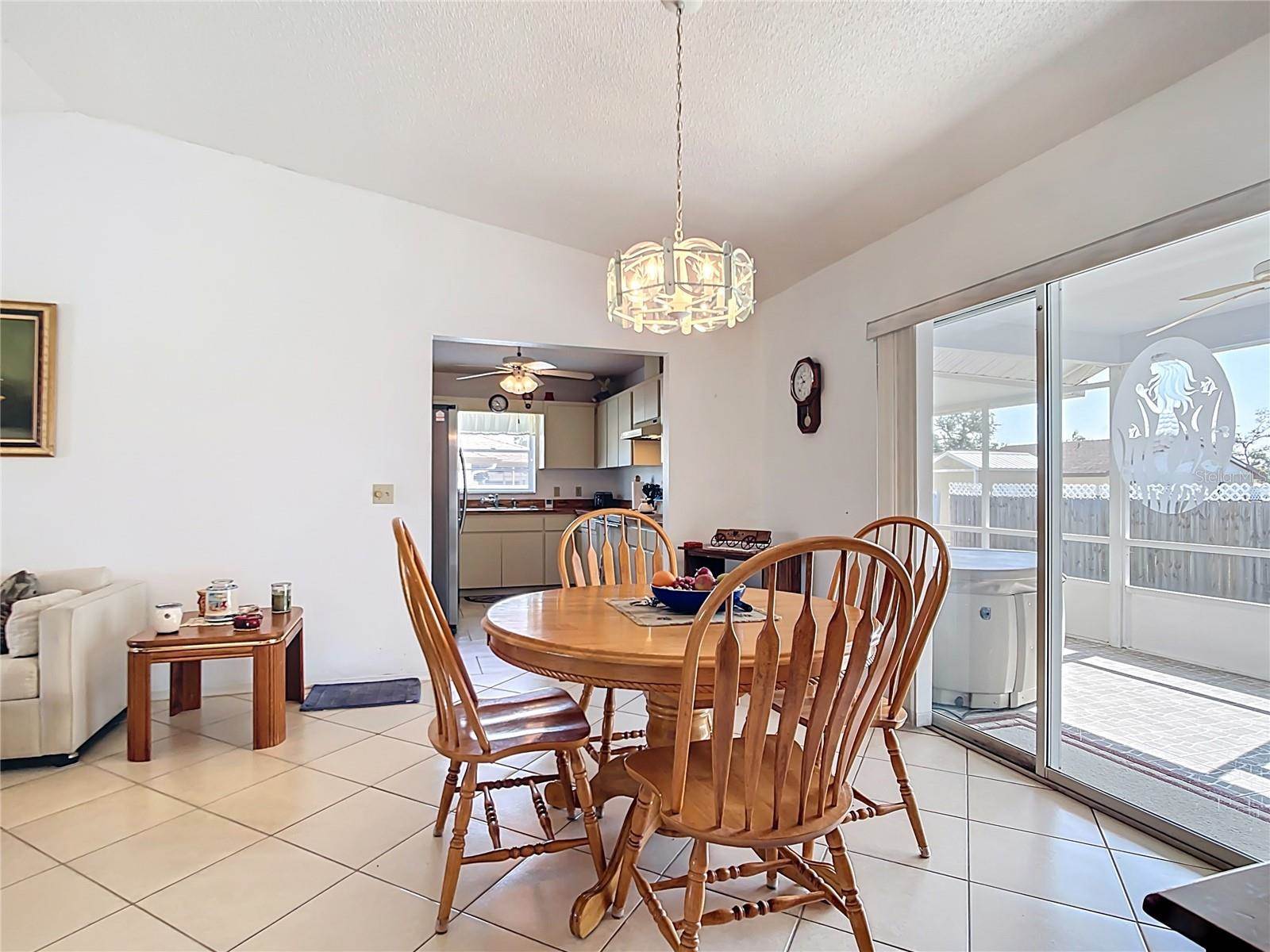 985 Everest Road, Venice, FL 34293