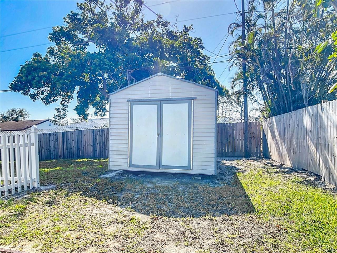 985 Everest Road, Venice, FL 34293