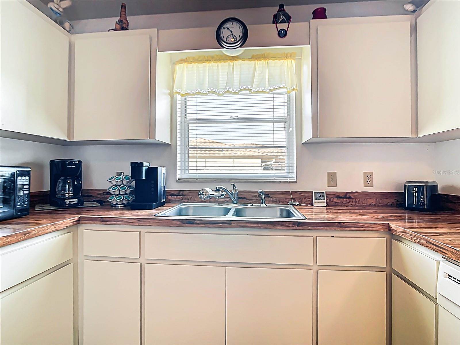 985 Everest Road, Venice, FL 34293