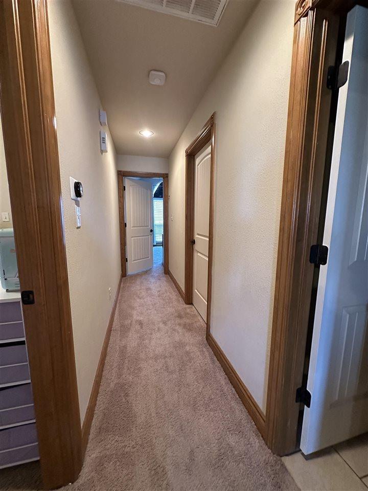 1204 Brandi Dr, Elgin, OK 73538