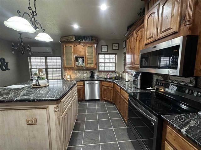 12802 148th, Fletcher, OK 73541