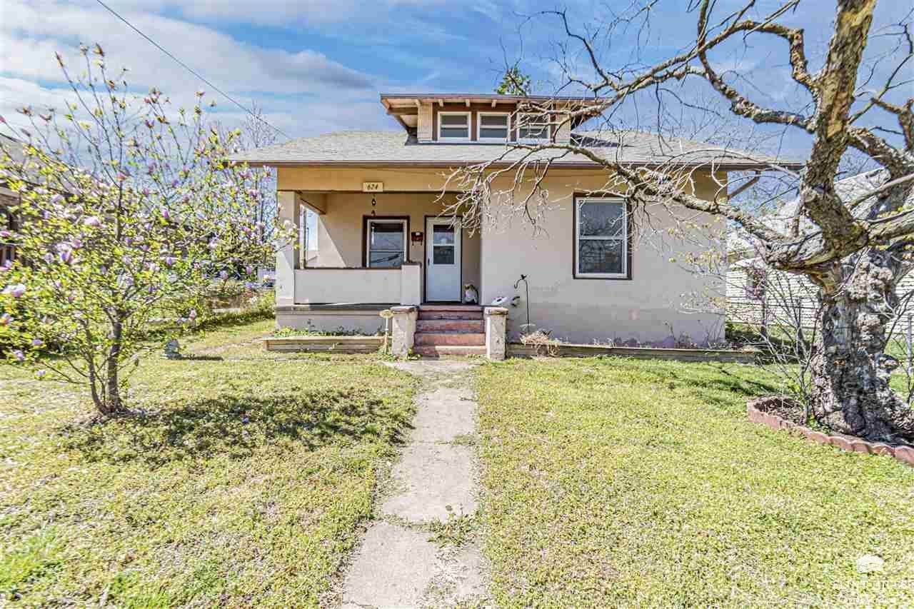 624 North Eisenhower, Junction City, KS 66441