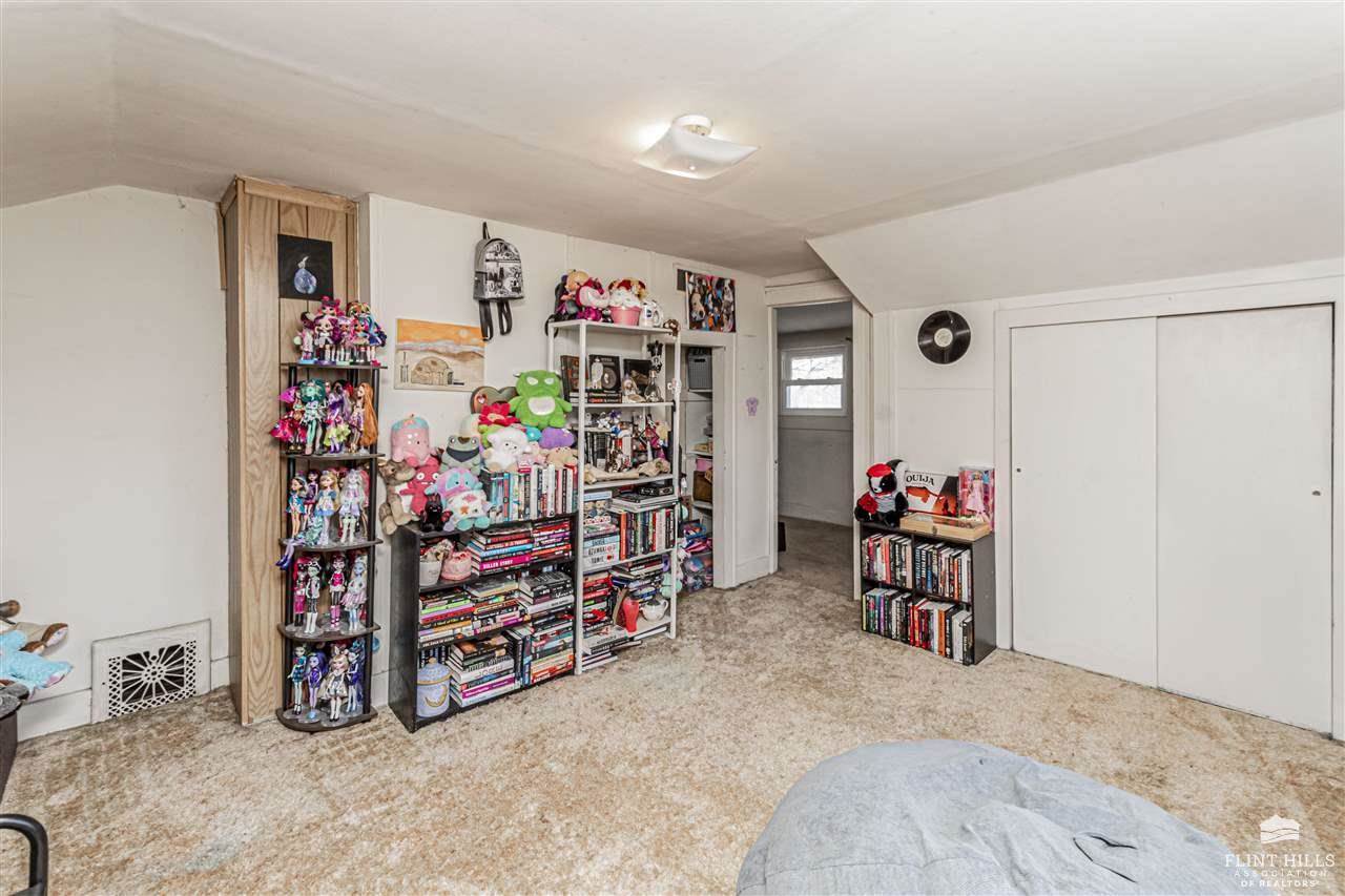 624 North Eisenhower, Junction City, KS 66441