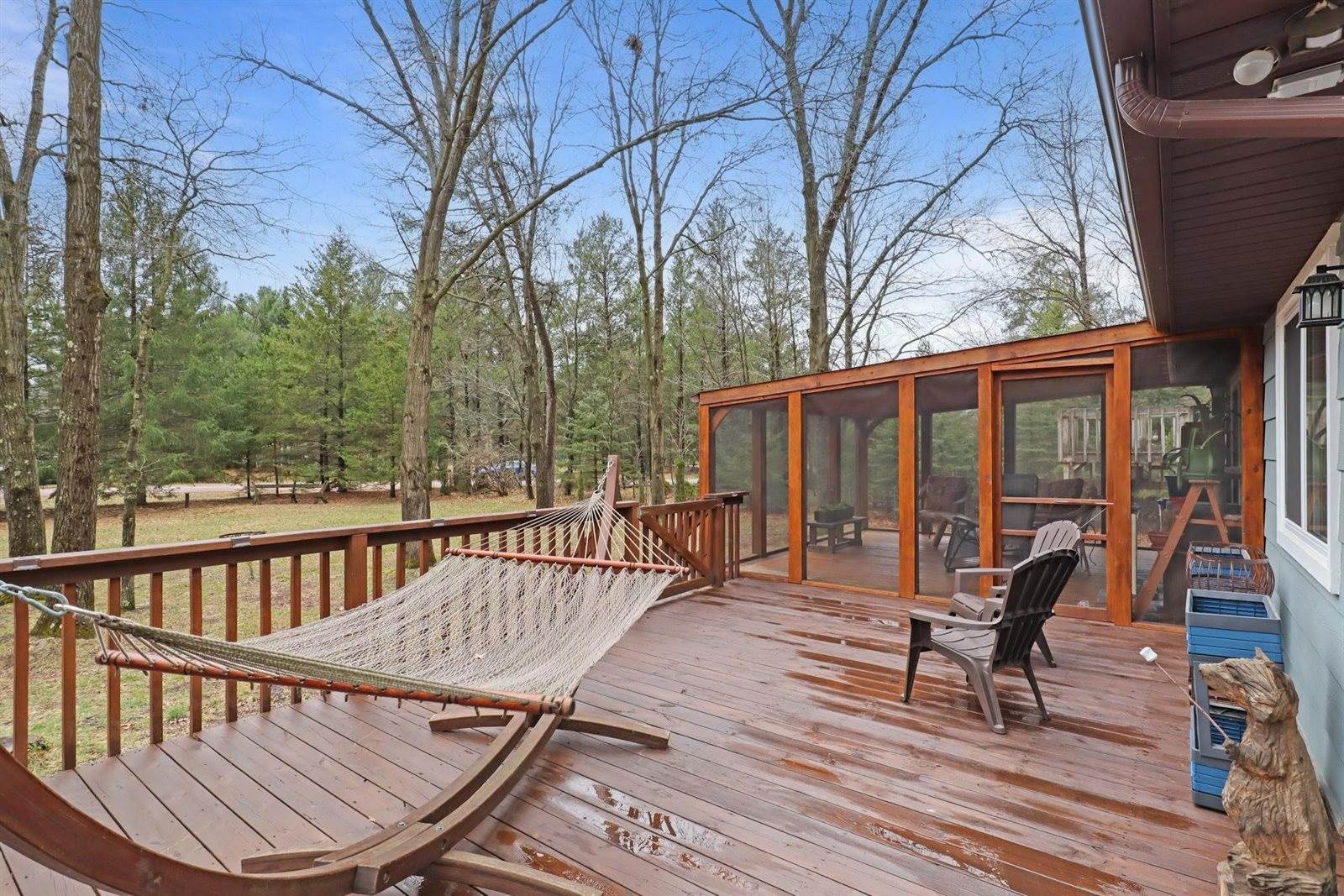 996 Inverness Court, Nekoosa, WI 54457