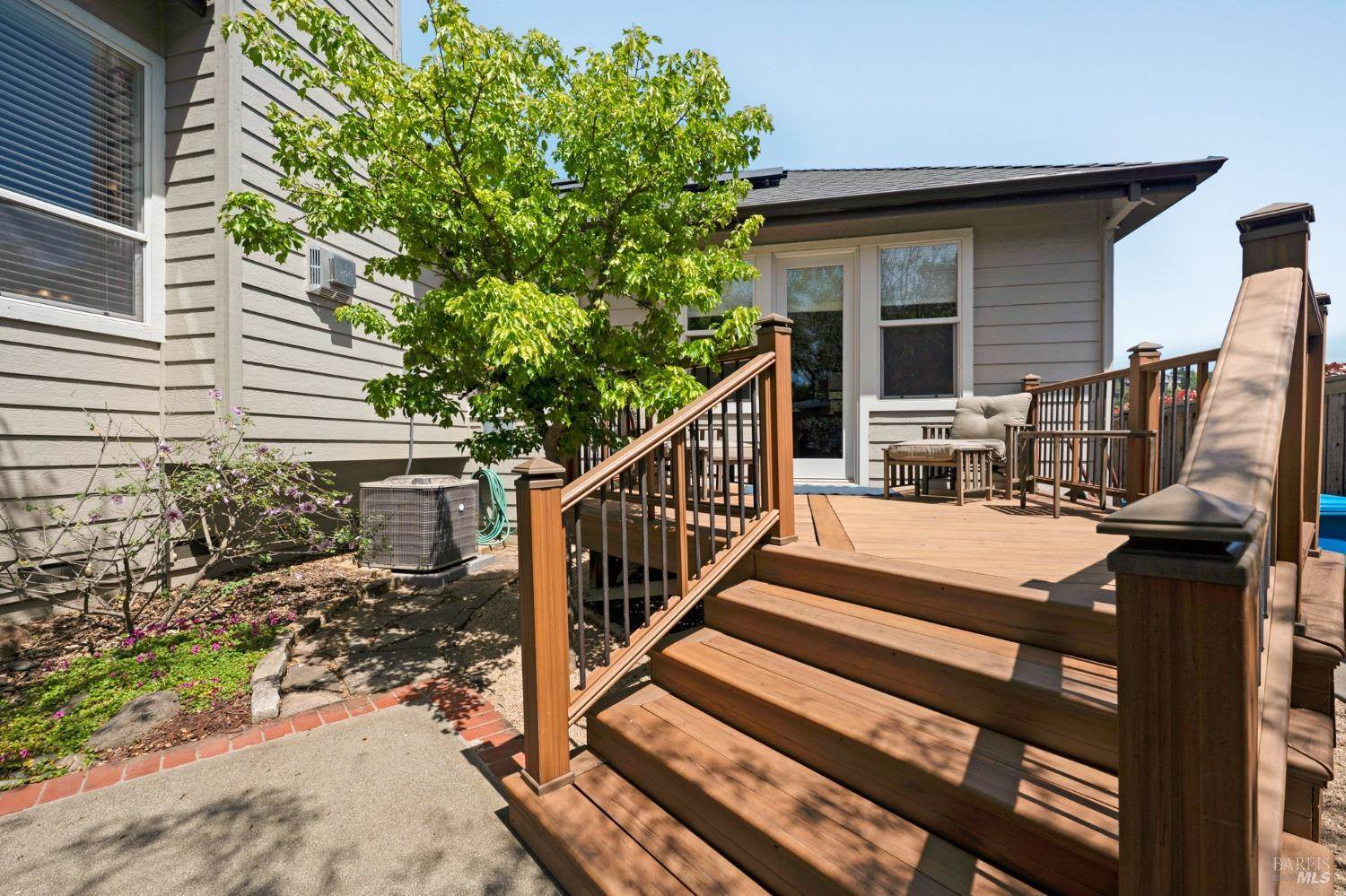 3559 Alturia Heights, Santa Rosa, CA 95403