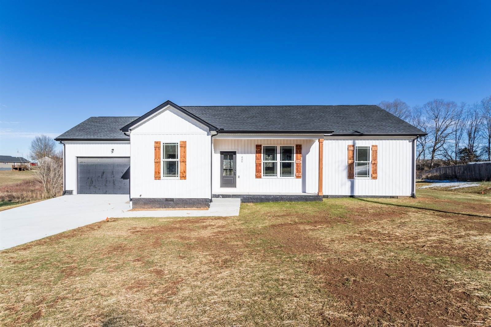 424 Willow Way, McMinnville, TN 37110