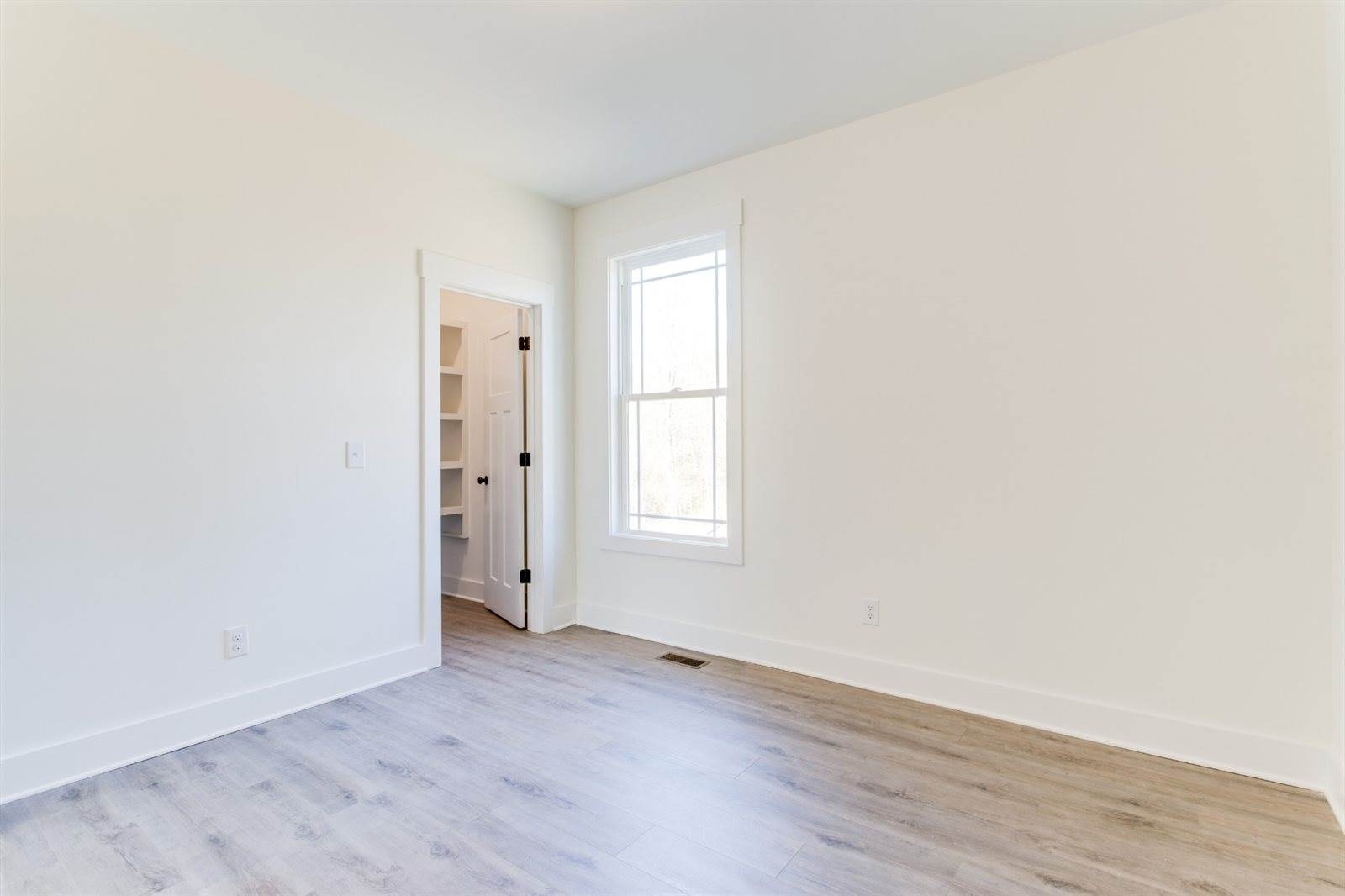 424 Willow Way, McMinnville, TN 37110