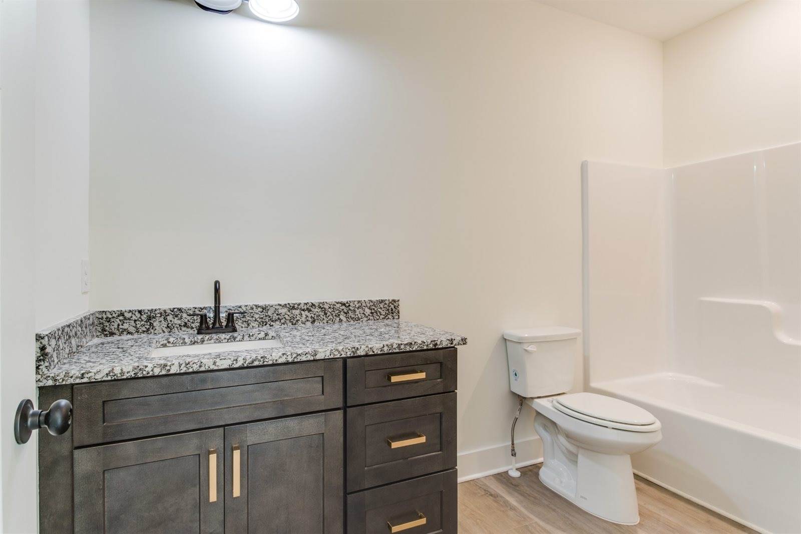 424 Willow Way, McMinnville, TN 37110