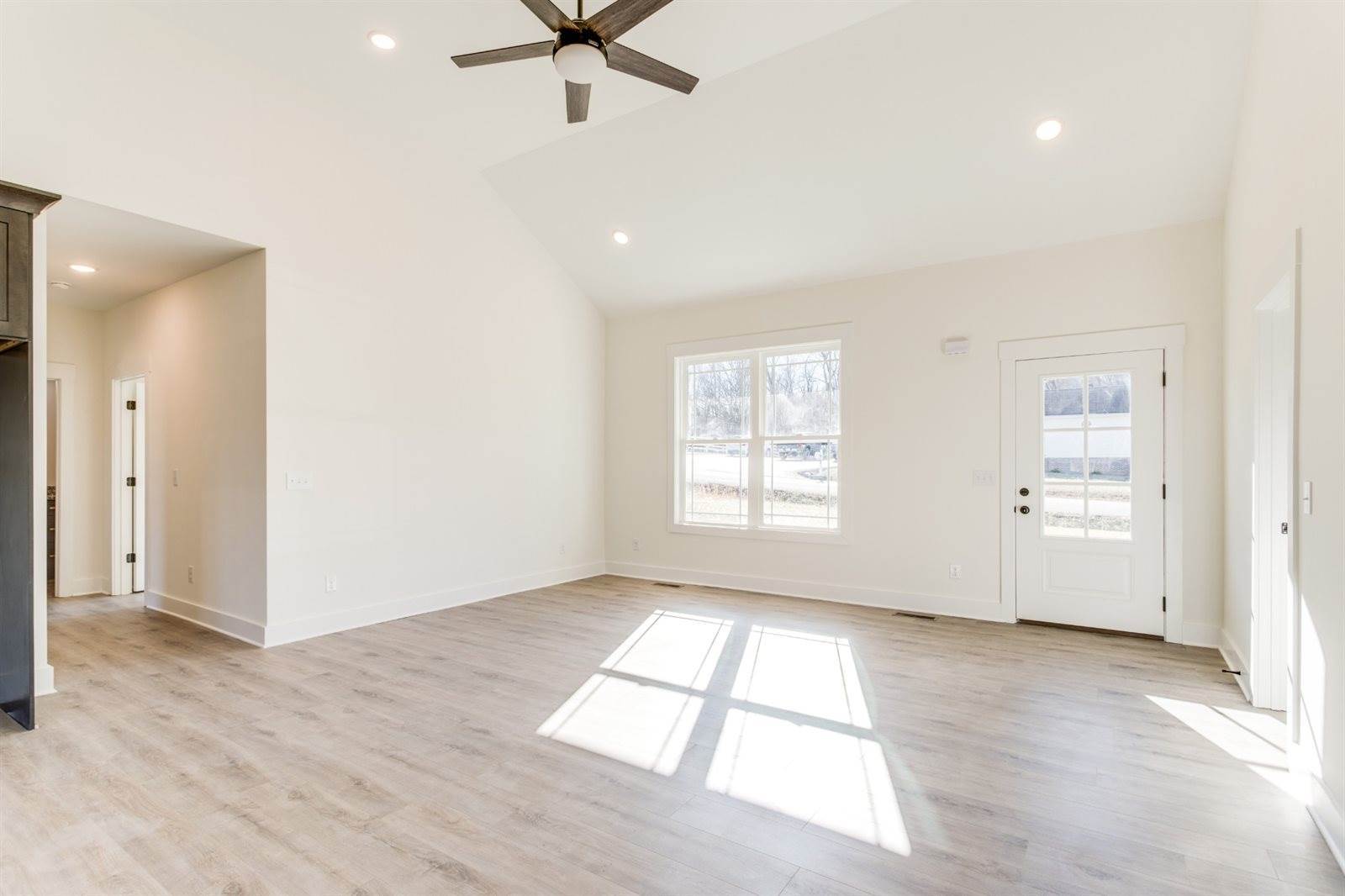 424 Willow Way, McMinnville, TN 37110