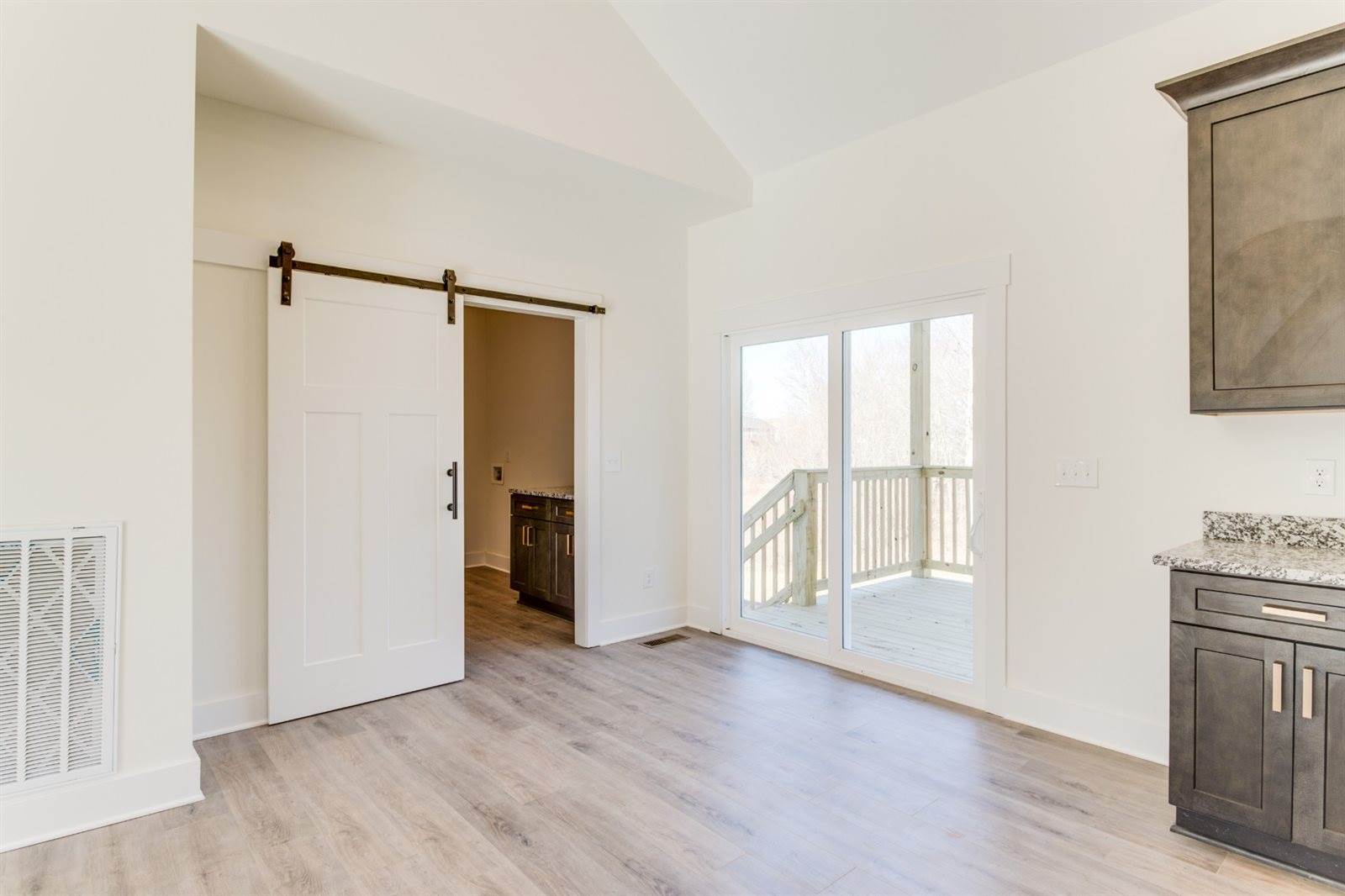 424 Willow Way, McMinnville, TN 37110