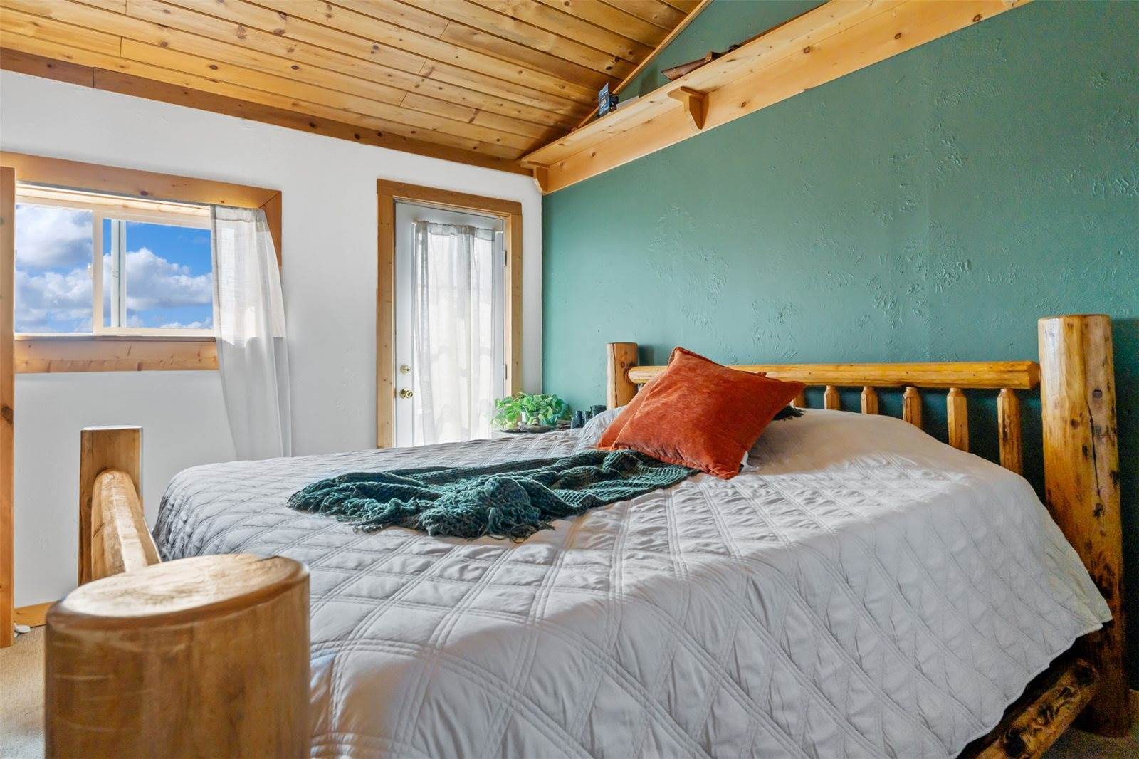 1300 Blue Sage Trail, Corvallis, MT 59828