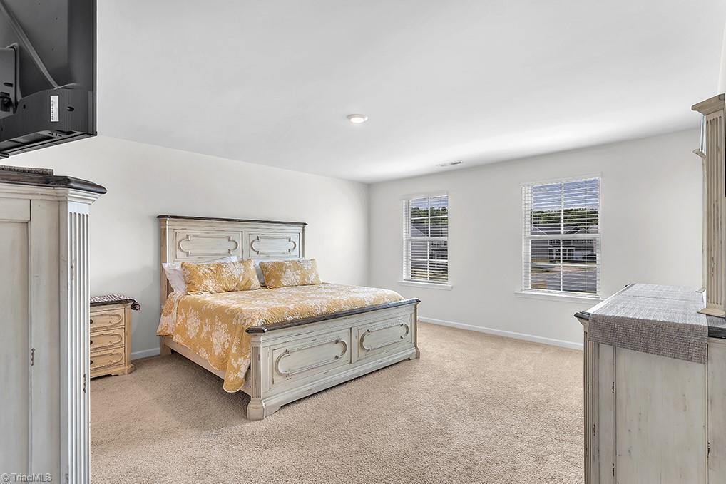 423 Rhett Avenue, Lexington, NC 27295