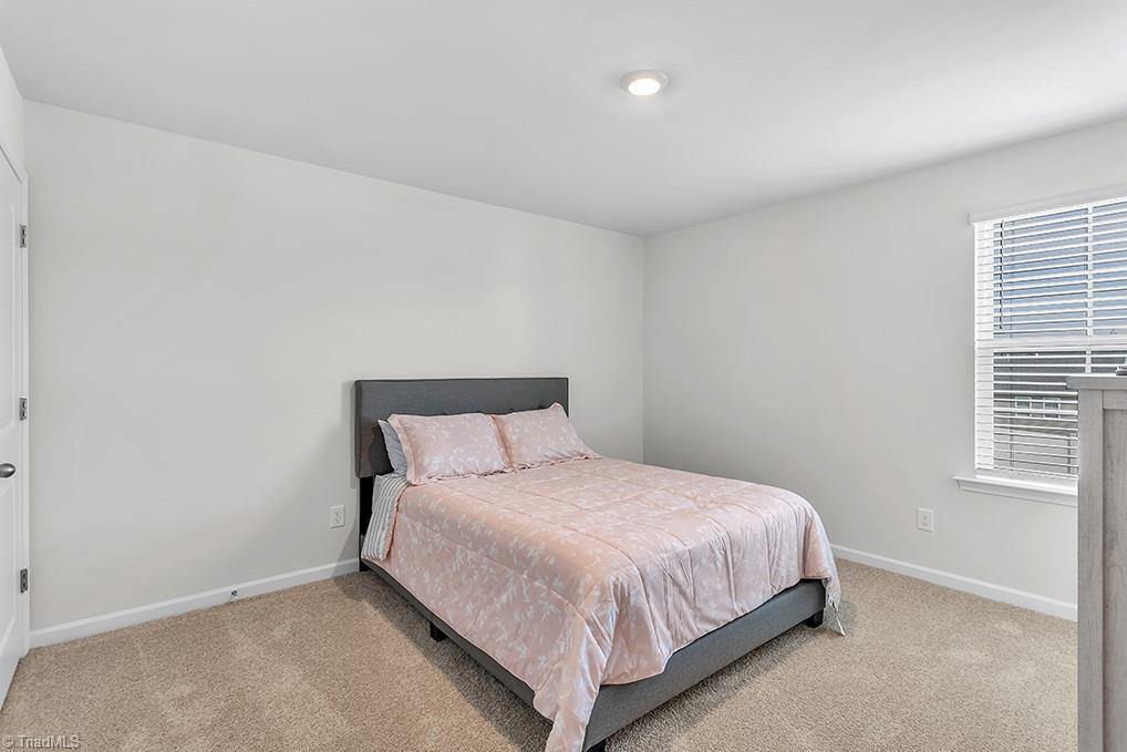 423 Rhett Avenue, Lexington, NC 27295