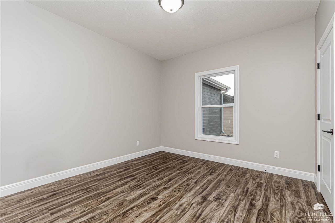 1702 Kenneth Drive, Junction City, KS 66441