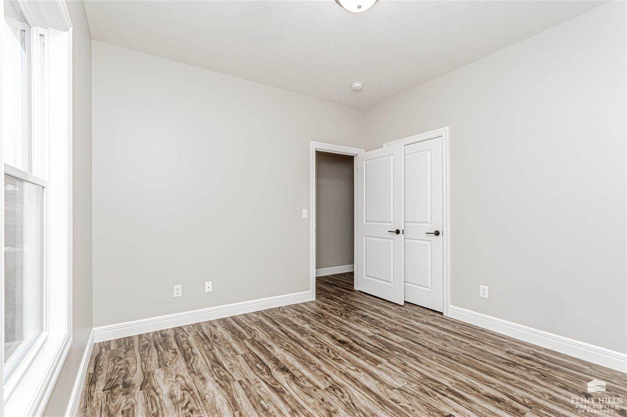 1702 Kenneth Drive, Junction City, KS 66441