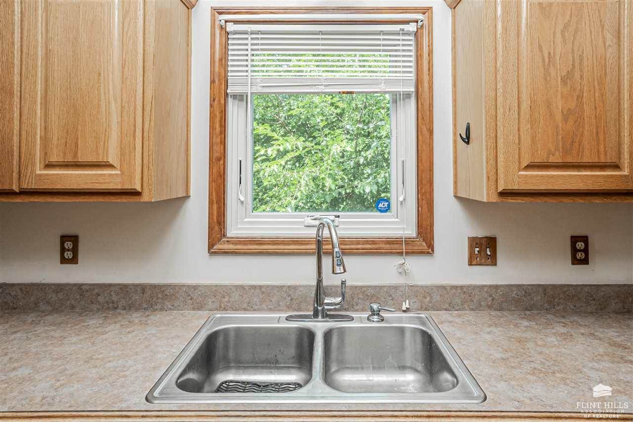 1309 Spring Hill Drive, Junction City, KS 66441