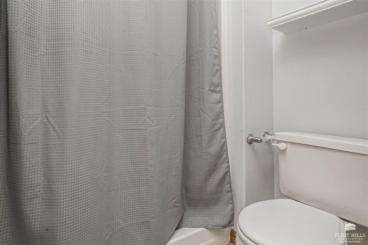 1309 Spring Hill Drive, Junction City, KS 66441