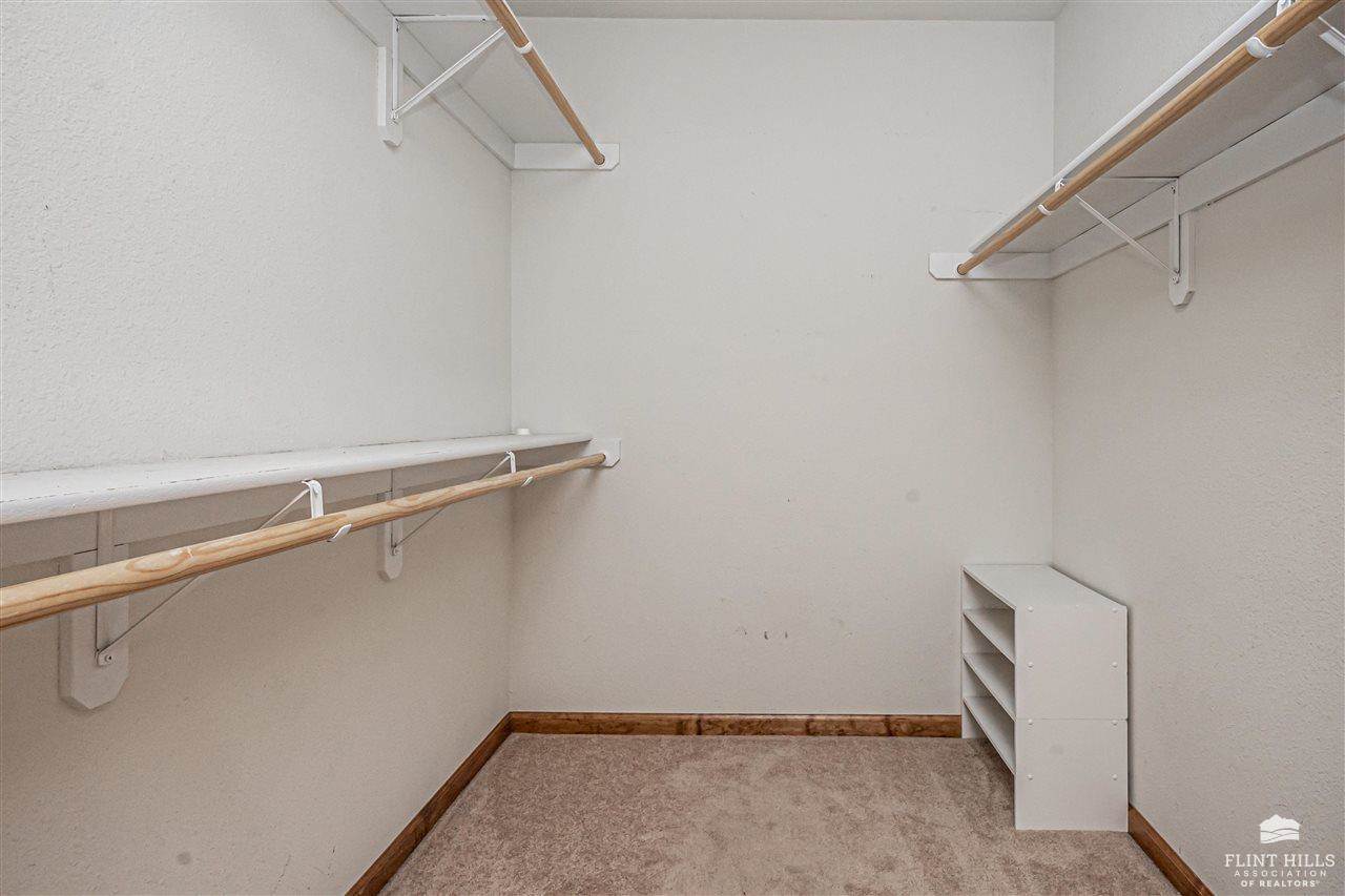 1309 Spring Hill Drive, Junction City, KS 66441