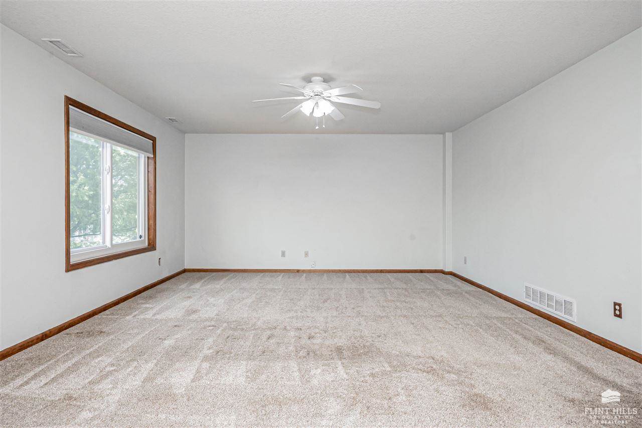 1309 Spring Hill Drive, Junction City, KS 66441