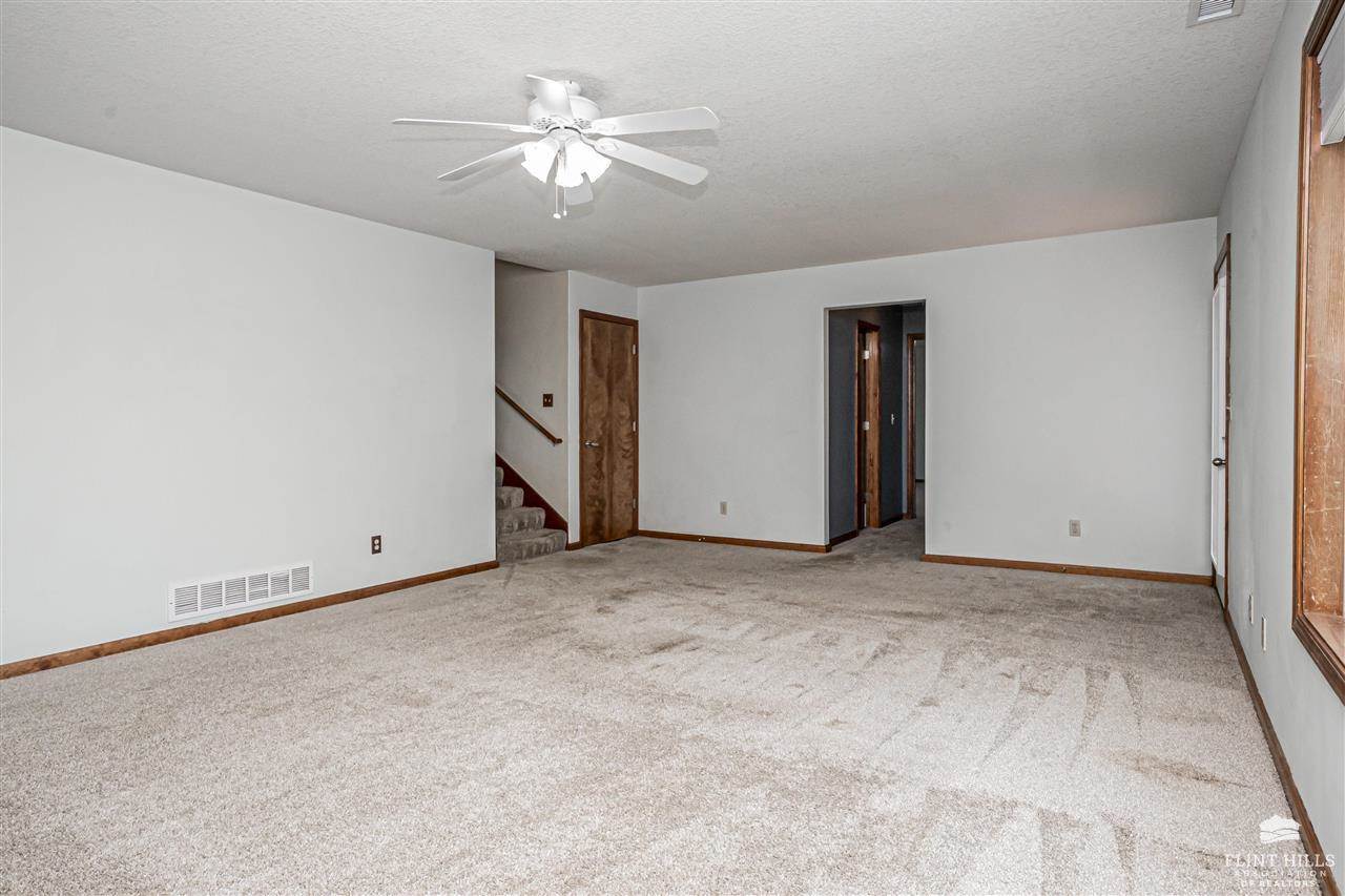 1309 Spring Hill Drive, Junction City, KS 66441