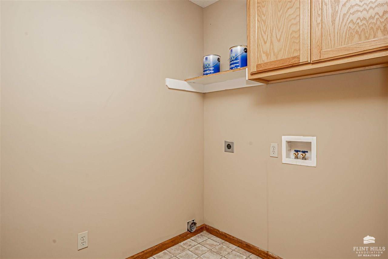 1309 Spring Hill Drive, Junction City, KS 66441