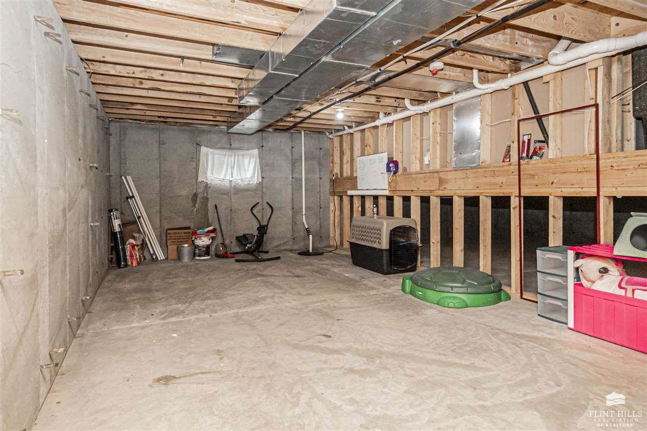 1309 Spring Hill Drive, Junction City, KS 66441