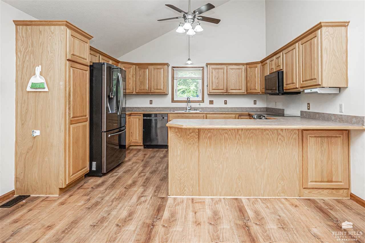 1309 Spring Hill Drive, Junction City, KS 66441