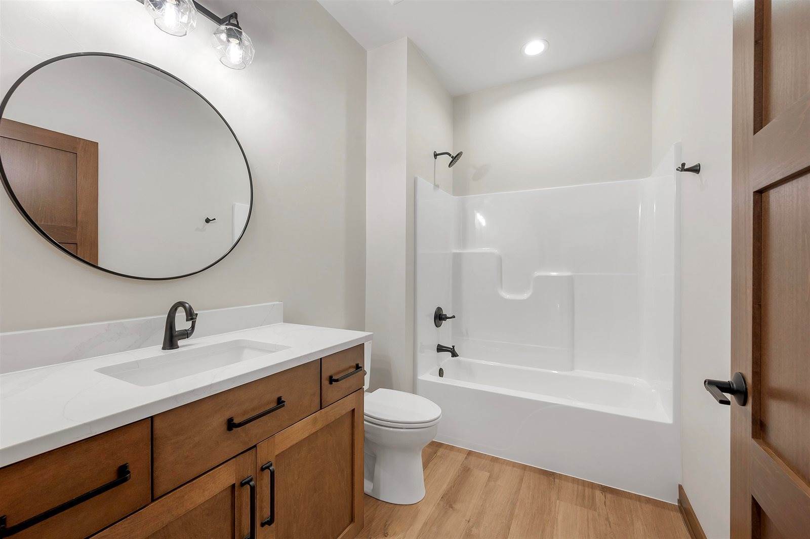 419 Hidden Creek Trail, Green Bay, WI 54303