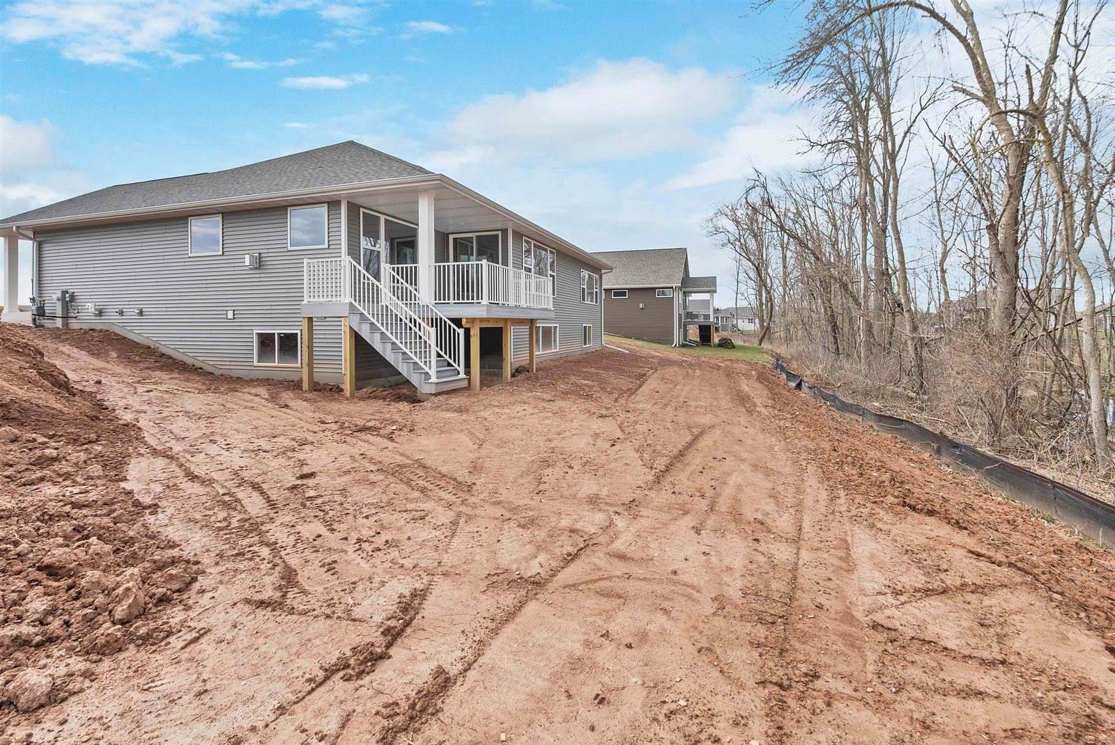 419 Hidden Creek Trail, Green Bay, WI 54303