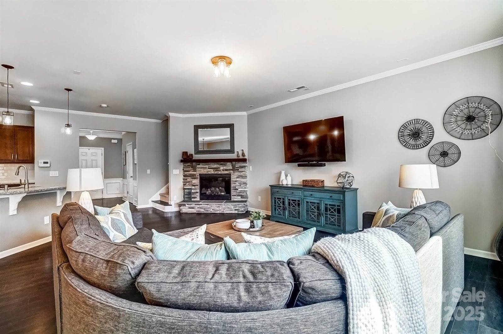 13240 Carolina Wren Court, Charlotte, NC 28278