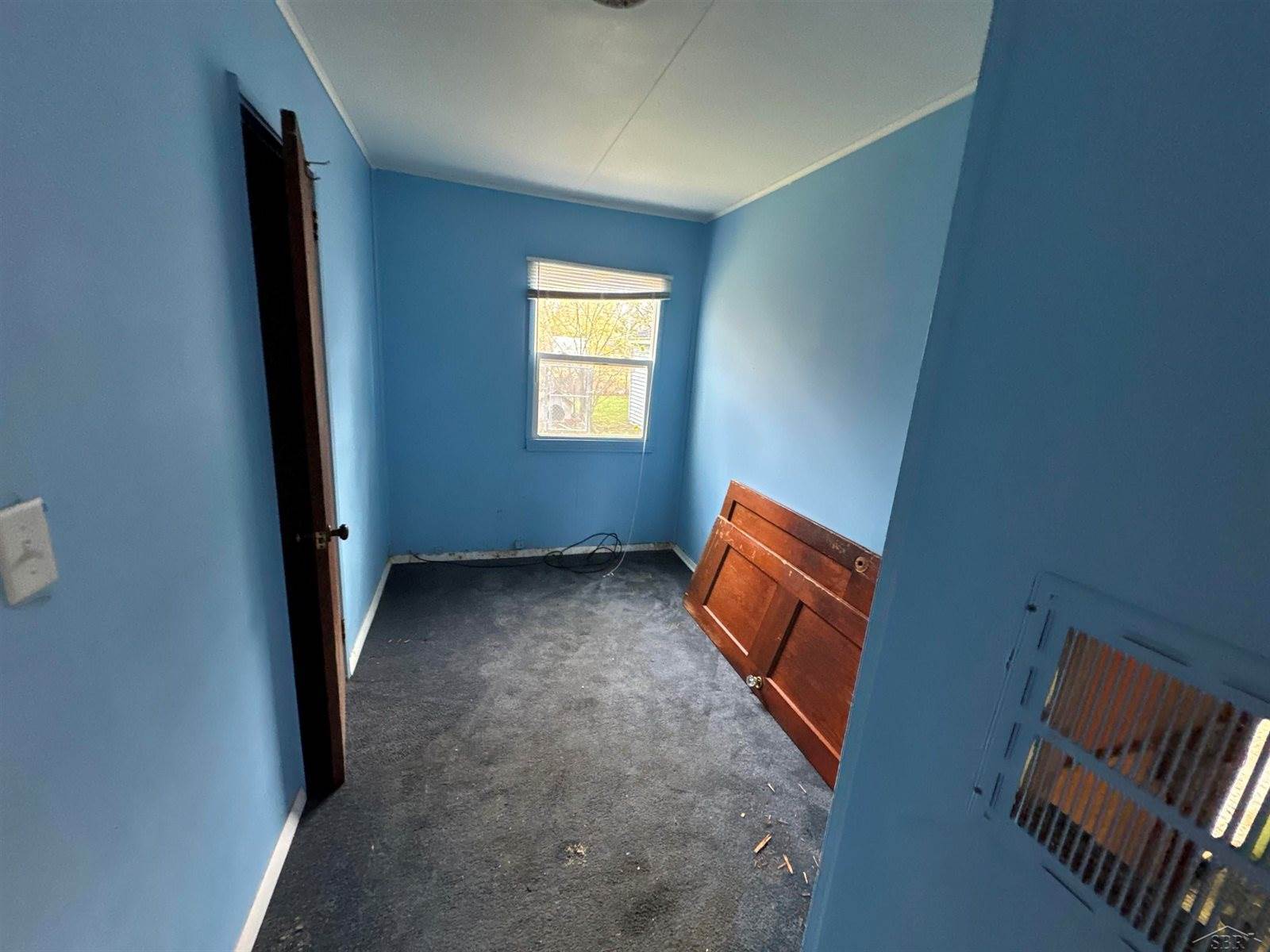 2415 Ledyard Street, Saginaw, MI 48601