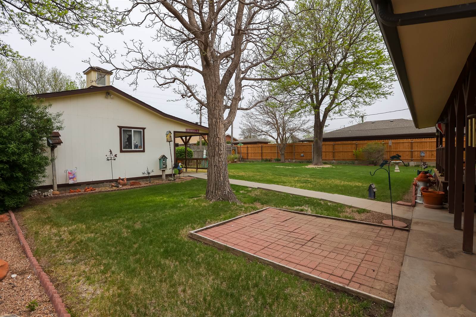 108 S Wilson St, Ulysses, KS 67880