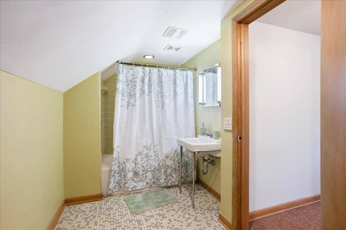 1110 W 7th Street, Marshfield, WI 54449