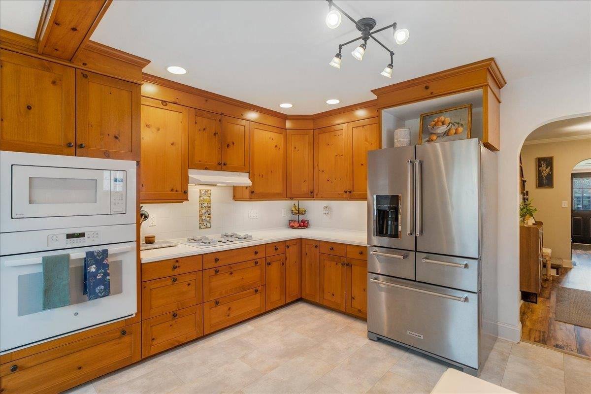 1005 W 5th Street, Marshfield, WI 54449