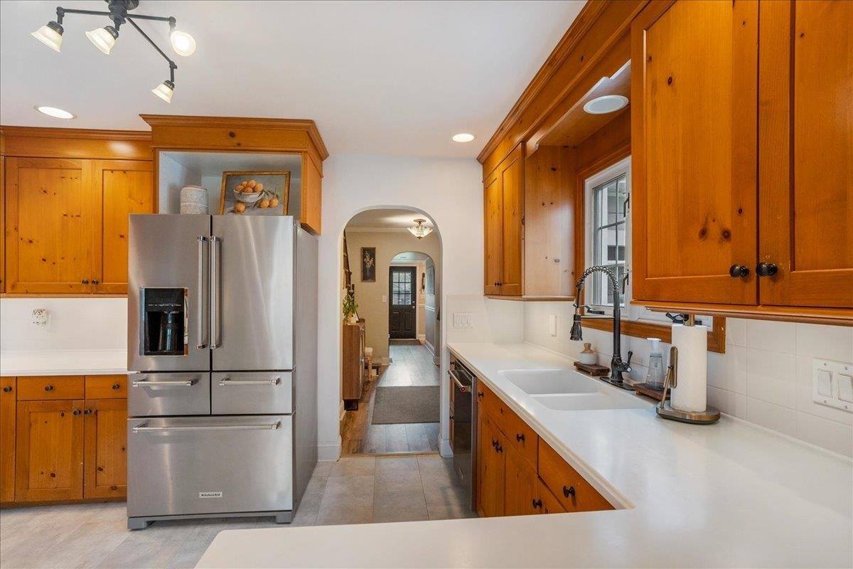 1005 W 5th Street, Marshfield, WI 54449