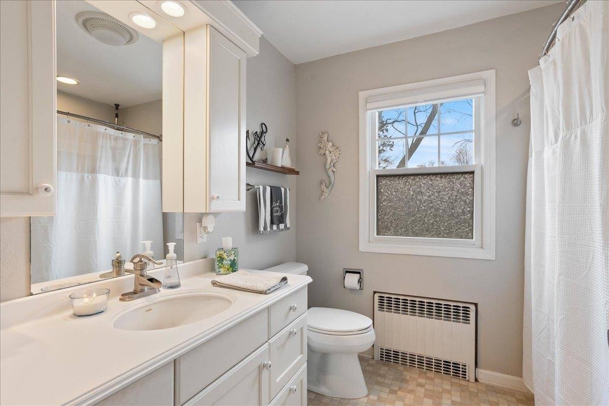 1005 W 5th Street, Marshfield, WI 54449