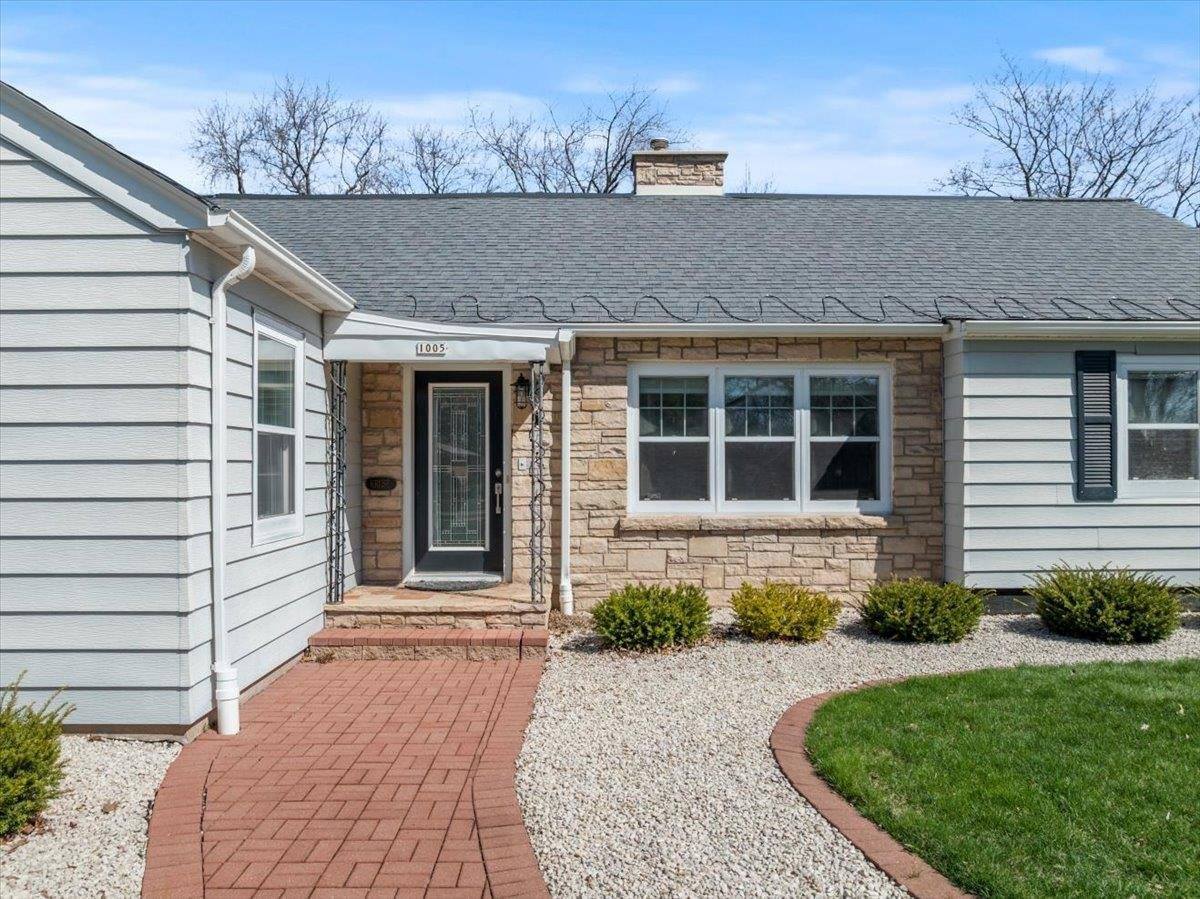 1005 W 5th Street, Marshfield, WI 54449