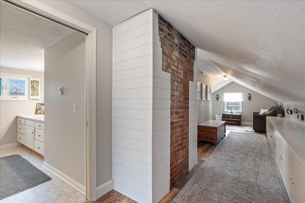 1005 W 5th Street, Marshfield, WI 54449