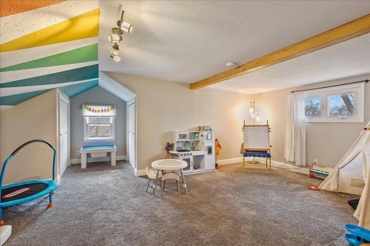 1005 W 5th Street, Marshfield, WI 54449