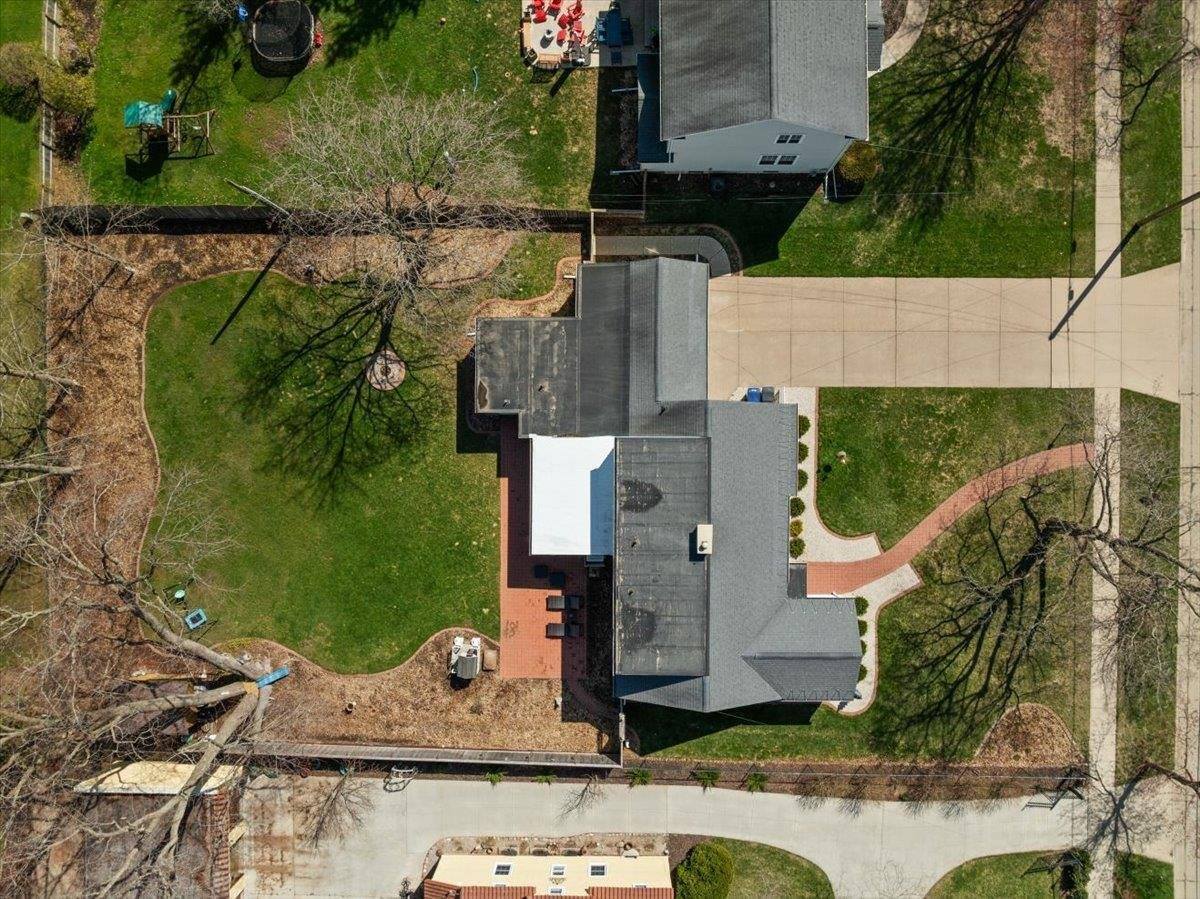 1005 W 5th Street, Marshfield, WI 54449