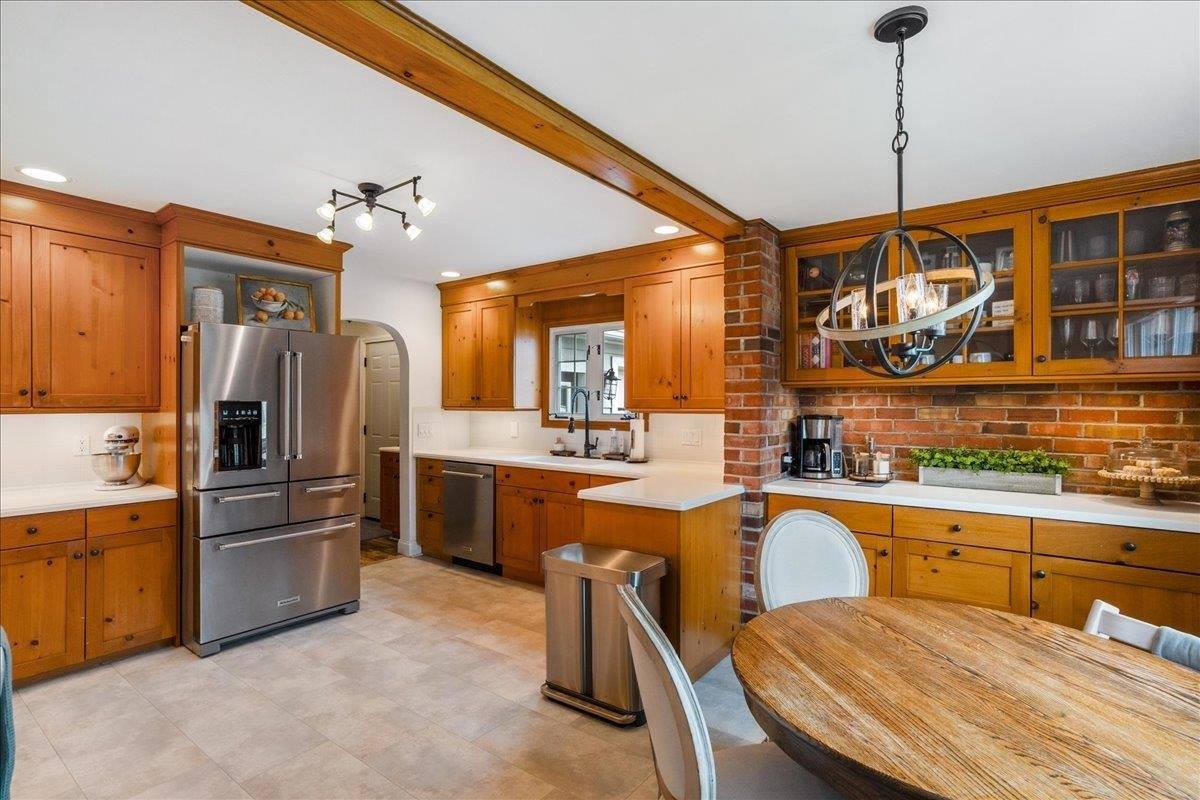 1005 W 5th Street, Marshfield, WI 54449