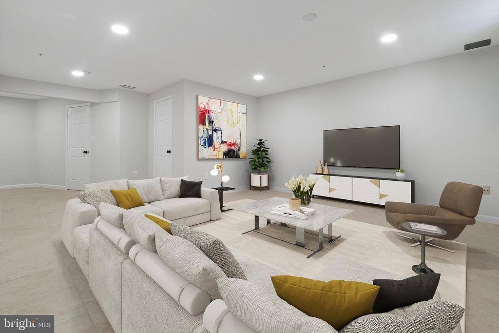 2934 Buckthorn, Lanham, MD 20706