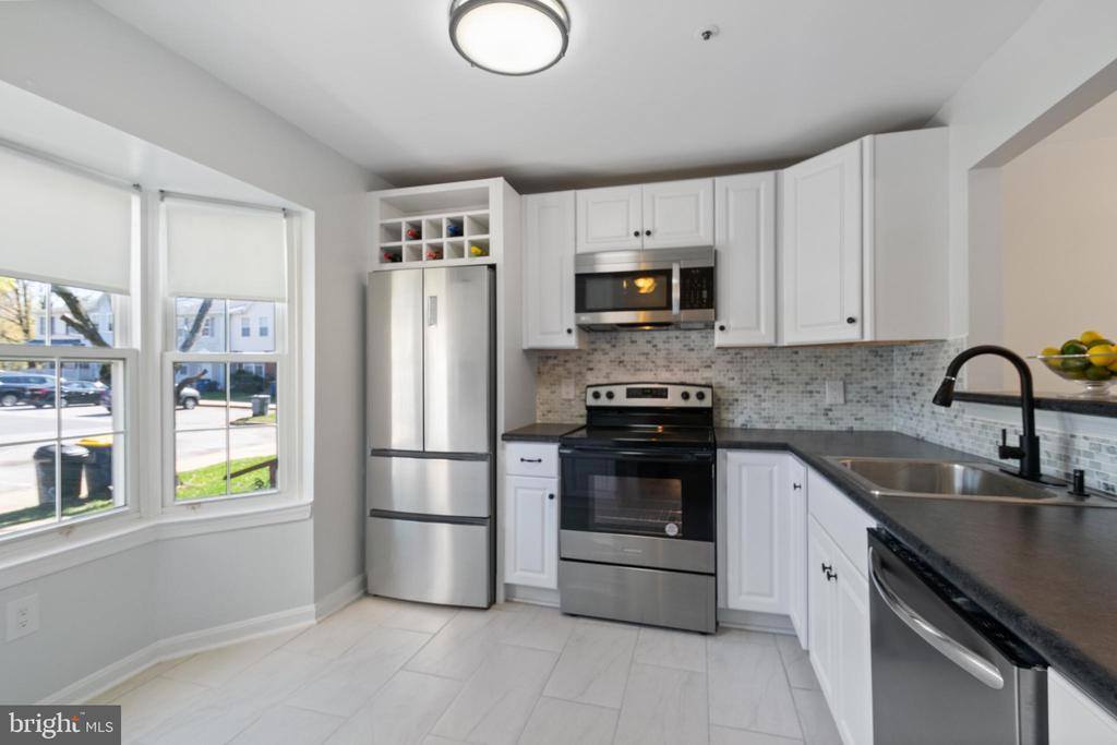 2934 Buckthorn, Lanham, MD 20706