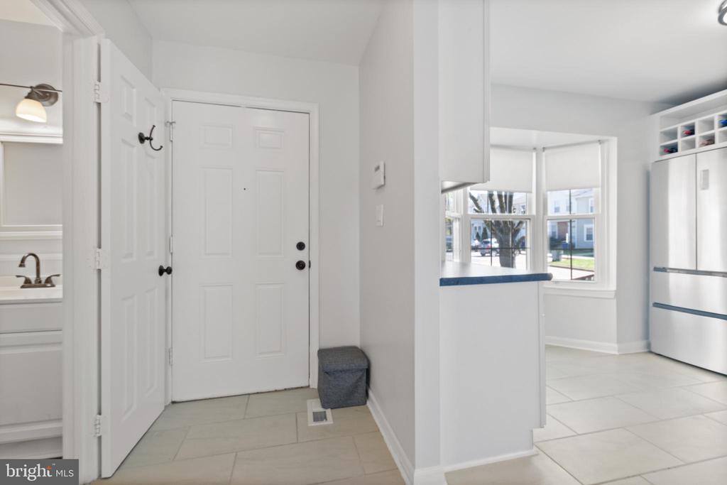 2934 Buckthorn, Lanham, MD 20706