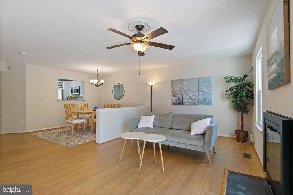 2934 Buckthorn, Lanham, MD 20706