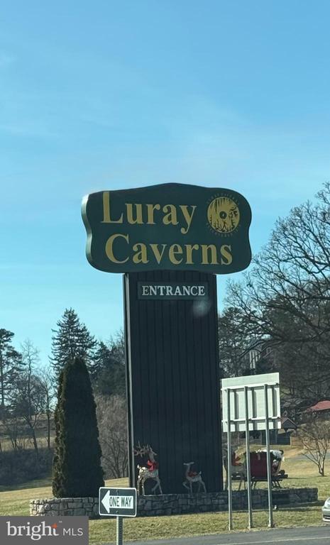 182 Allison Dr, Luray, VA 22835