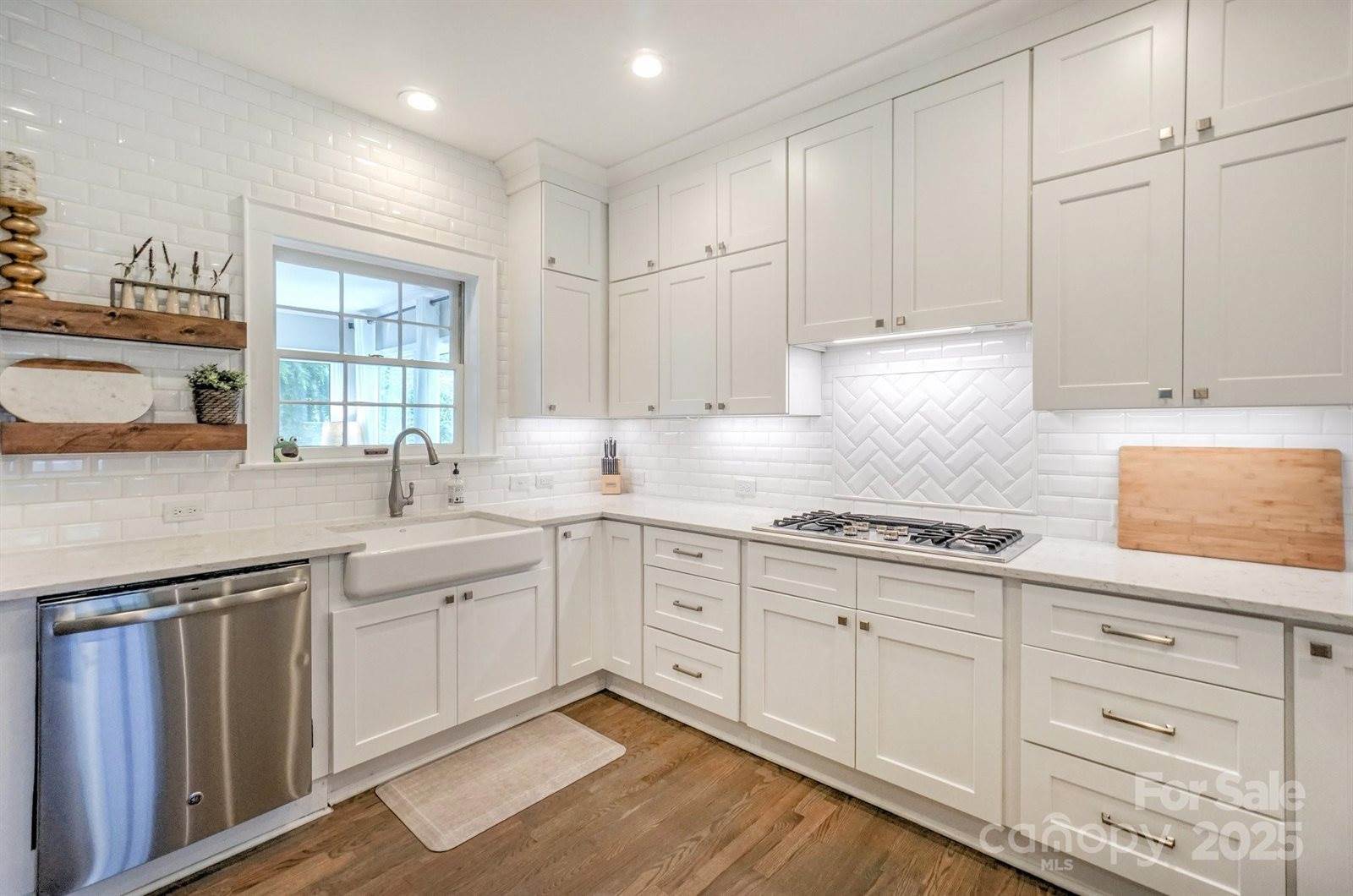 203 Mt Holly huntersville Road, Huntersville, NC 28078