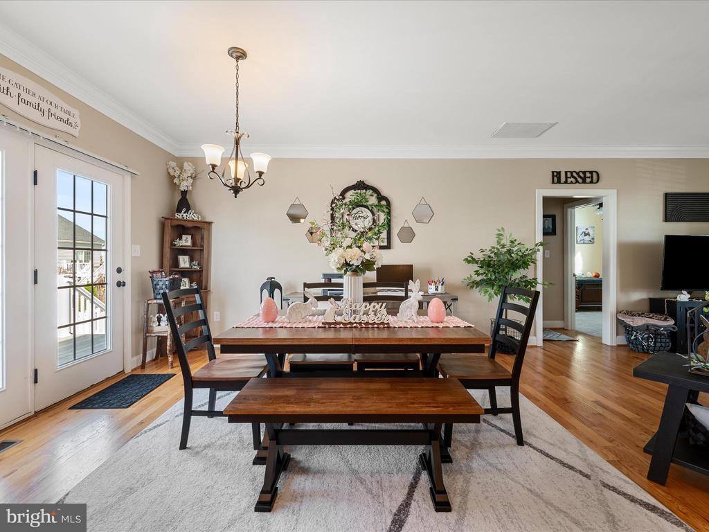 77 Azera Drive, Inwood, WV 25428